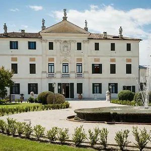 https://villa-volpi.hotelslidodijesolo.com
